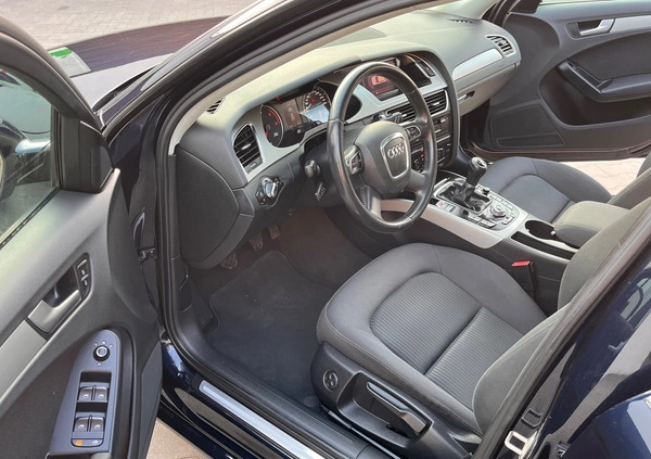 Audi A4 cena 36999 przebieg: 269000, rok produkcji 2010 z Elbląg małe 436